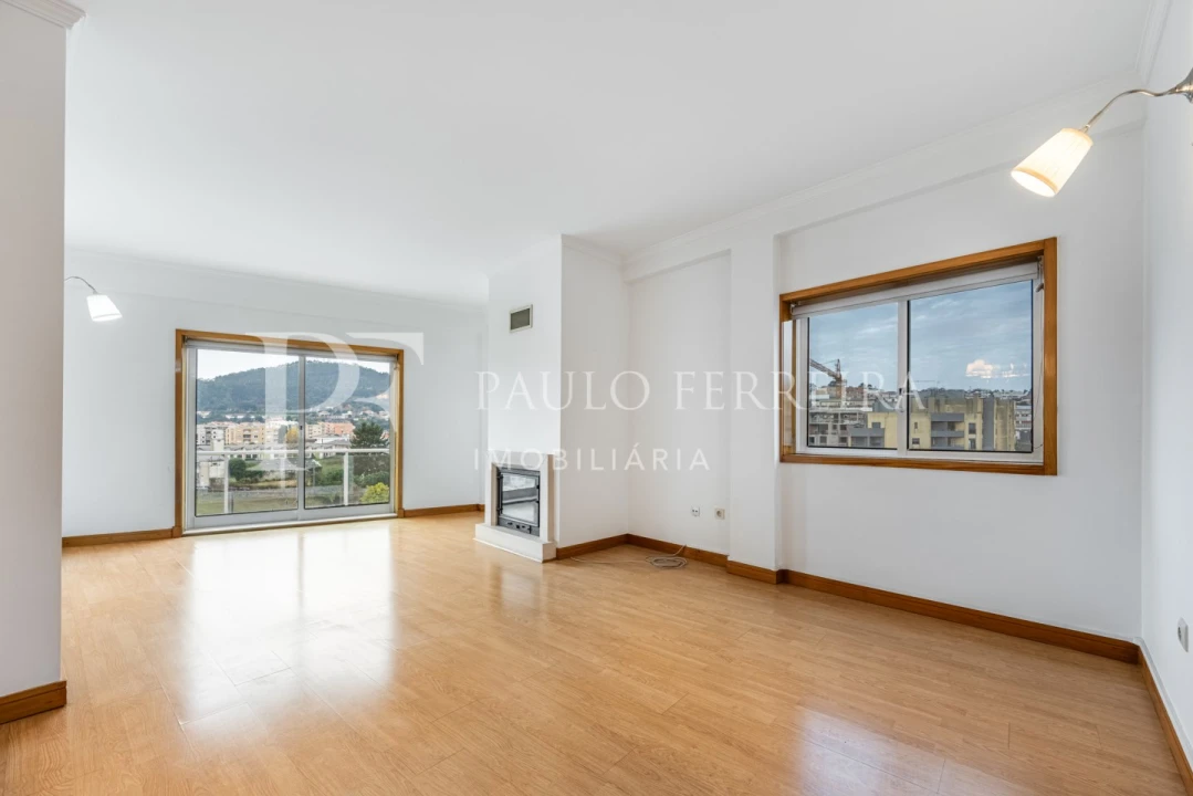 Apartamento T3 para Venda em Vila Nova de Famalicão e Calendário Foto 4