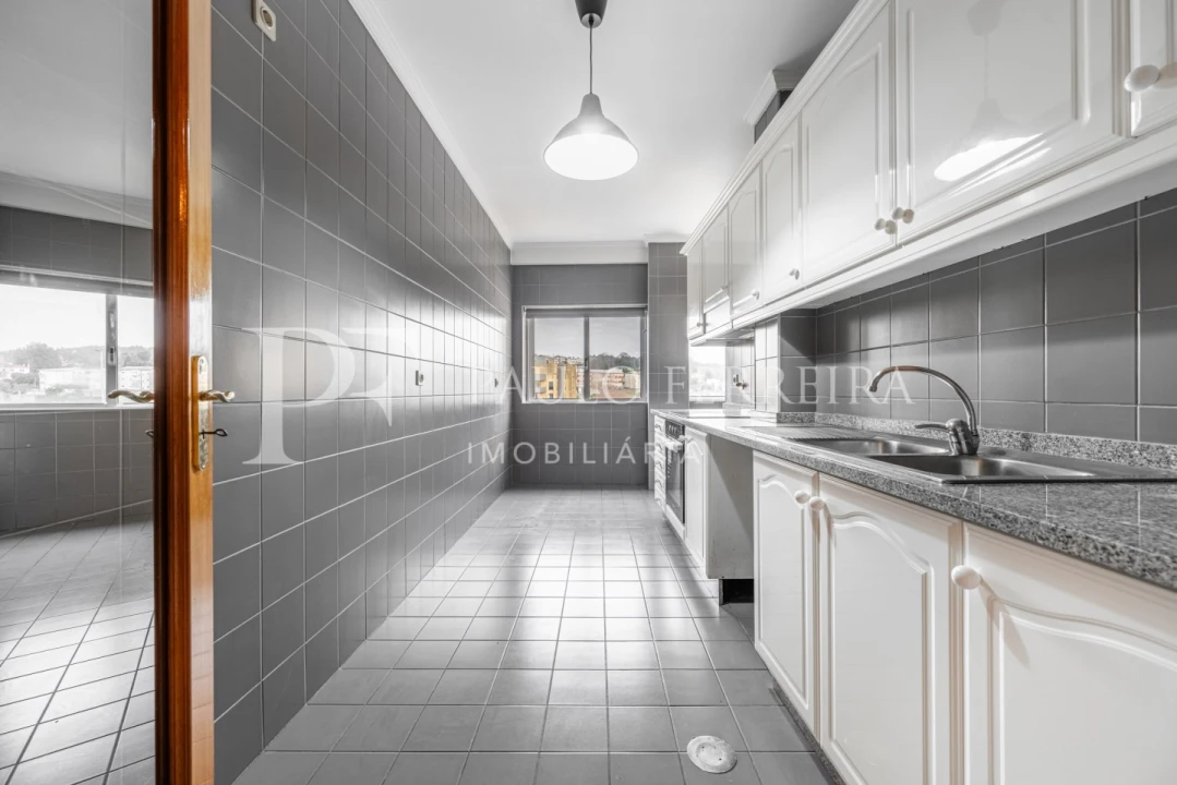 Apartamento T3 para Venda em Vila Nova de Famalicão e Calendário Foto 6