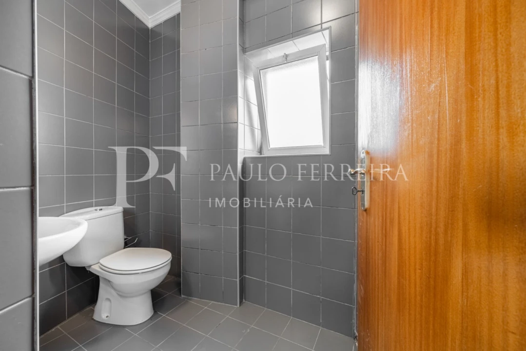 Apartamento T3 para Venda em Vila Nova de Famalicão e Calendário Foto 12