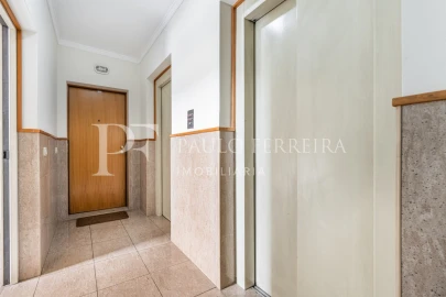 Apartamento T3 para Venda em Vila Nova de Famalicão e Calendário
