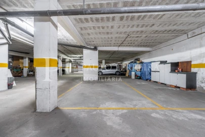 Apartamento T3 para Venda em Vila Nova de Famalicão e Calendário