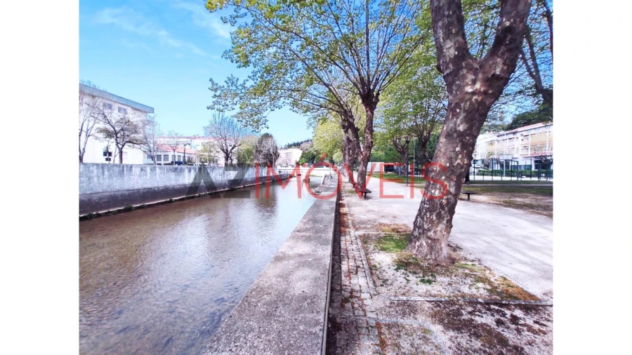 Escritório para Arrendamento em Leiria, Pousos, Barreira e Cortes Foto 12