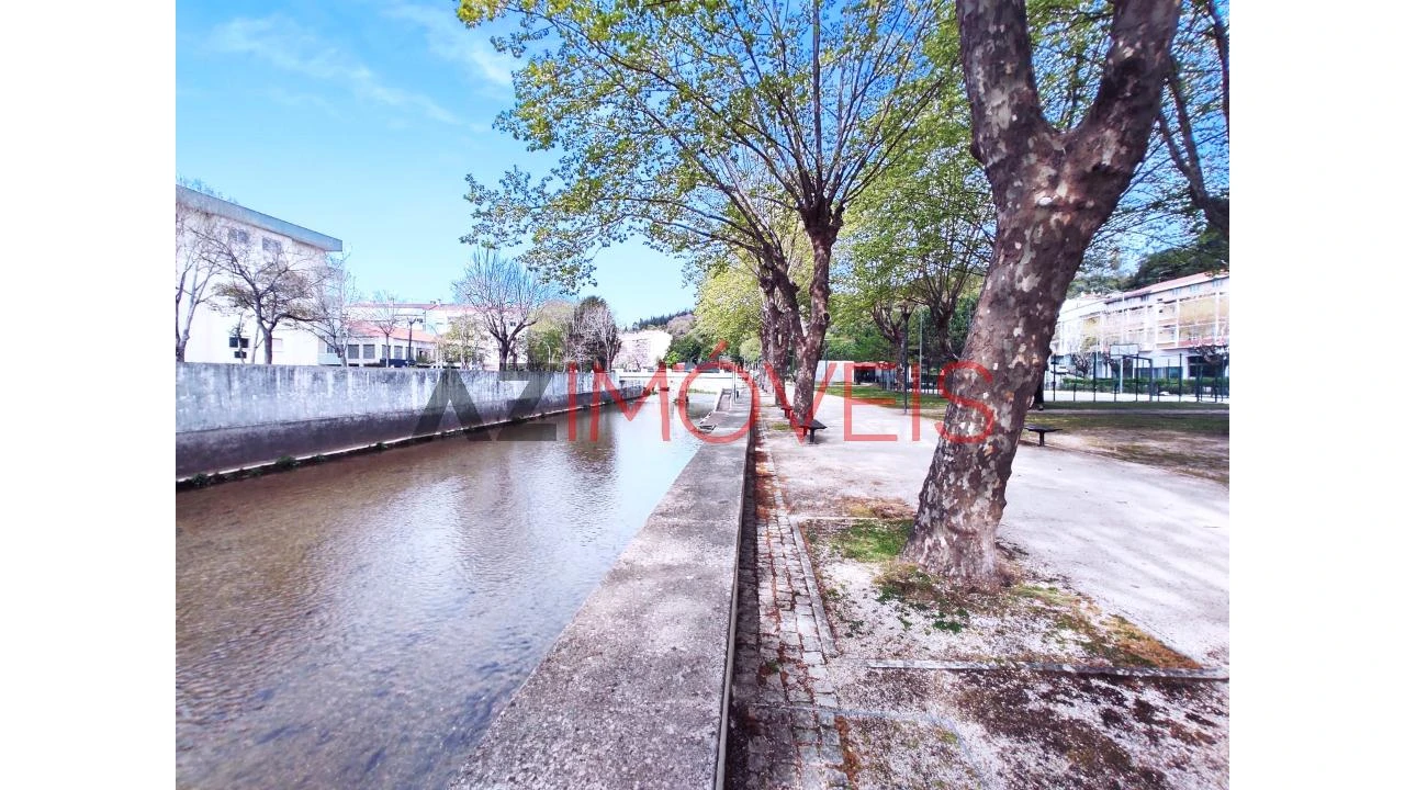 Escritório para Arrendamento em Leiria, Pousos, Barreira e Cortes Foto 12