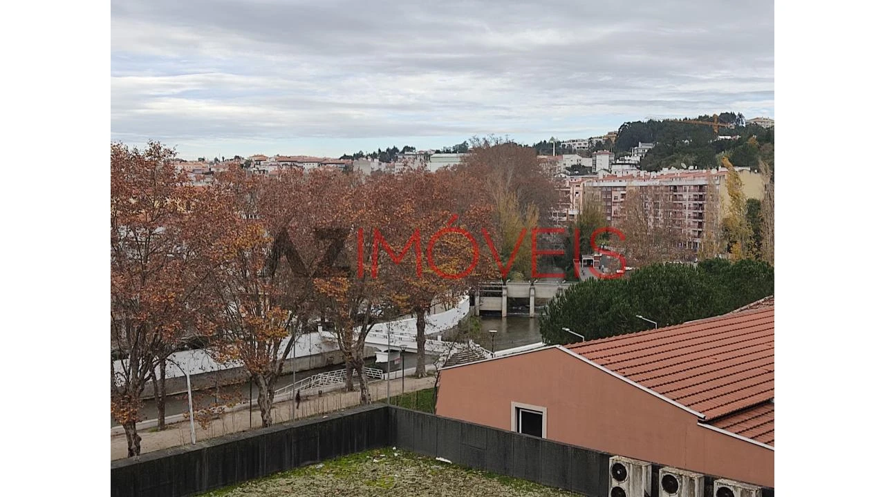 Escritório para Arrendamento em Leiria, Pousos, Barreira e Cortes Foto 9