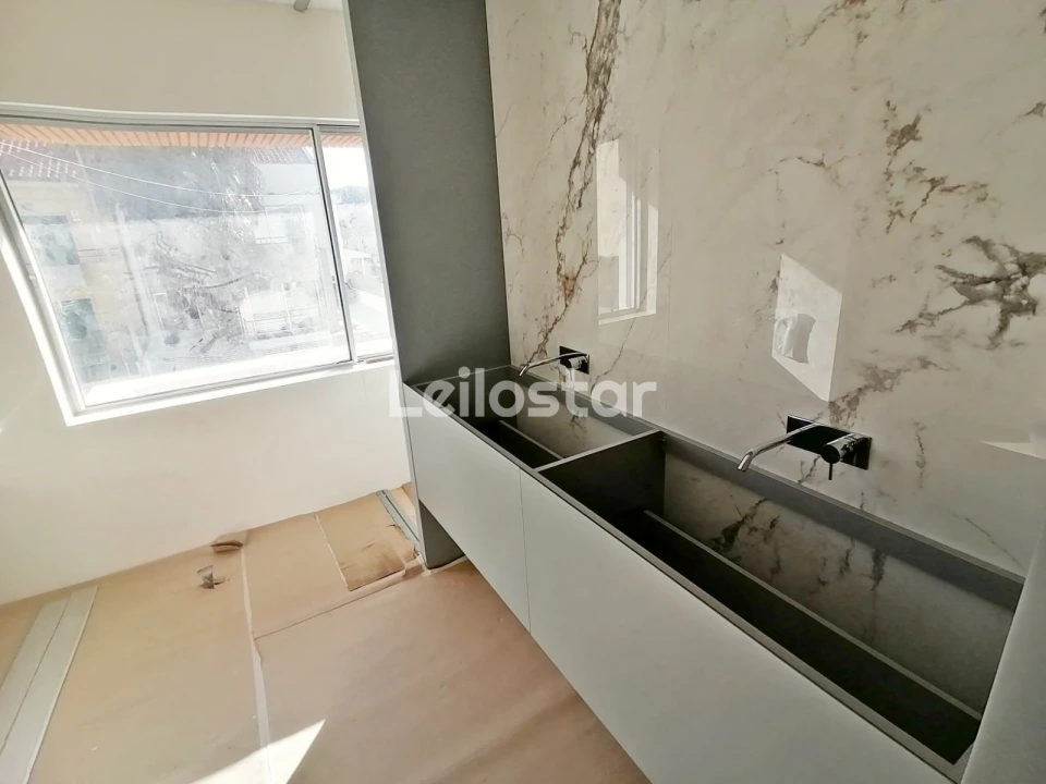 Moradia T4 para Venda em Canidelo Foto 16