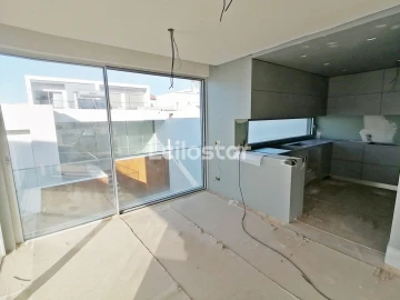 Moradia T4 para Venda em Canidelo