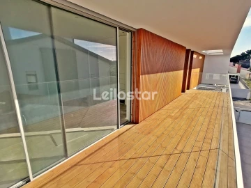 Moradia T4 para Venda em Canidelo