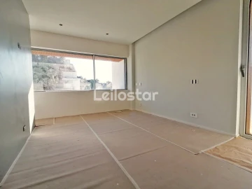 Moradia T4 para Venda em Canidelo