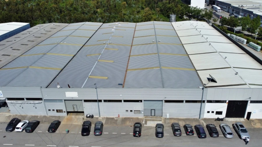 Armazém para Venda em Moreira Foto 1