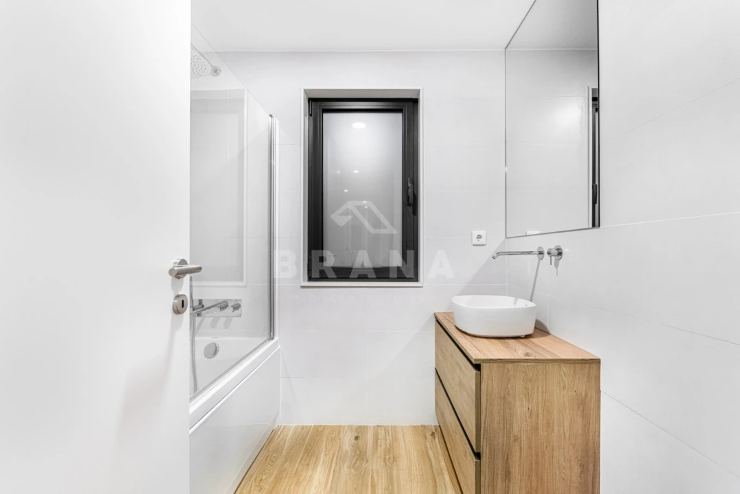 Apartamento T3 para Venda em Nogueira, Fraião e Lamaçães Foto 12