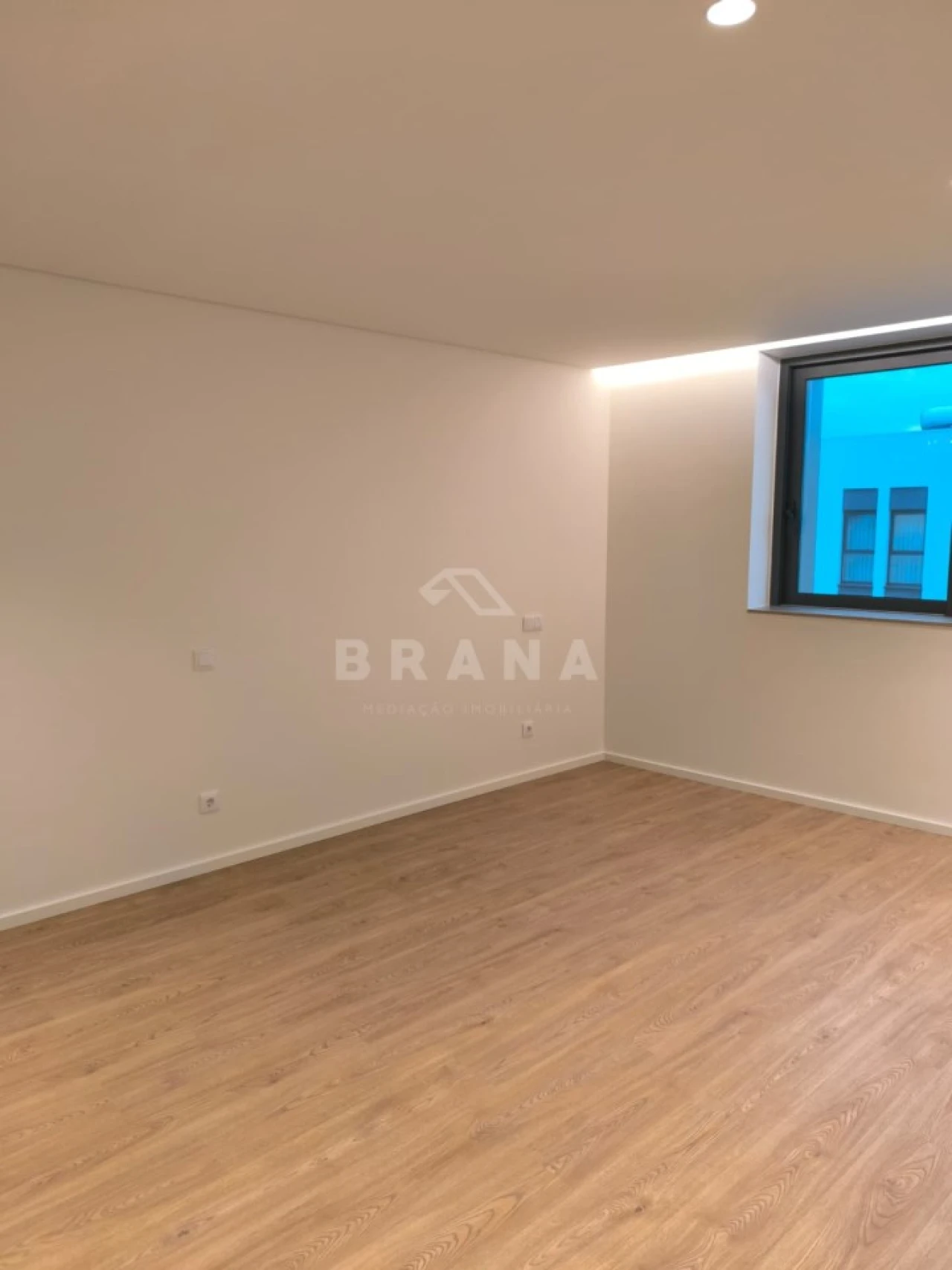 Apartamento T3 para Venda em Ferreiros e Gondizalves Foto 9
