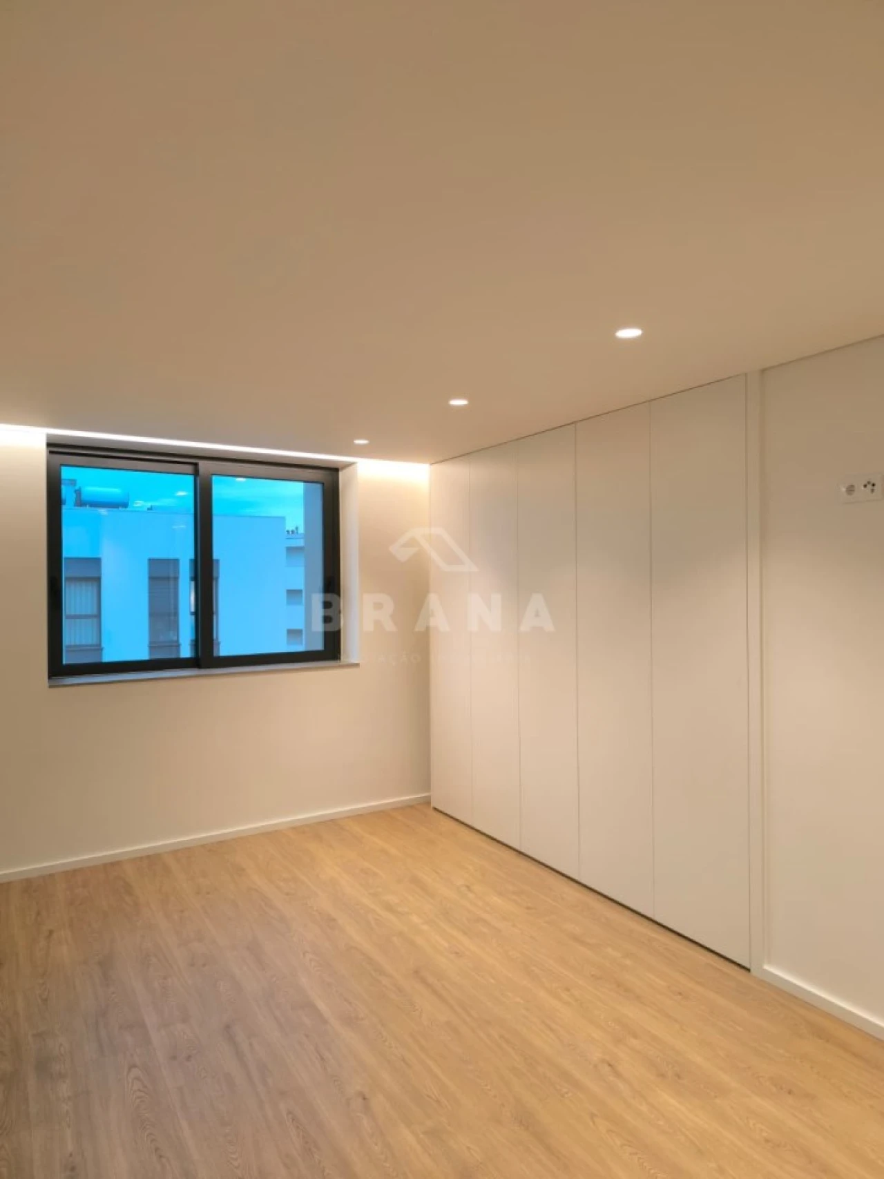 Apartamento T3 para Venda em Ferreiros e Gondizalves Foto 14