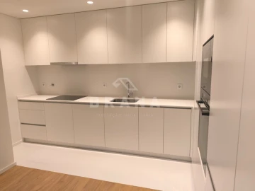 Apartamento T3 para Venda em Ferreiros e Gondizalves