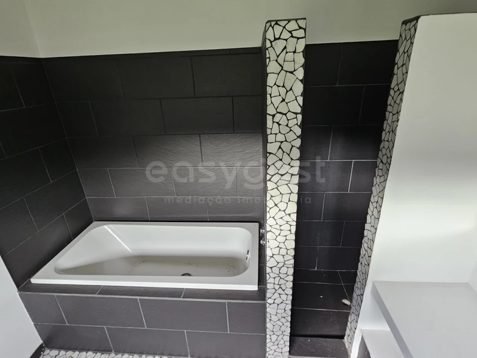 Moradia T3 para Venda em São João da Boa Vista Foto 19