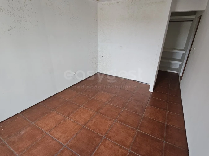 Moradia T3 para Venda em São João da Boa Vista Foto 15