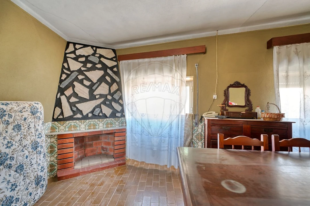 Moradia T1 para Venda em Alcobertas Foto 10