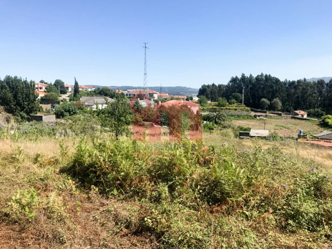 Terreno para Venda em Lordelo Foto 13