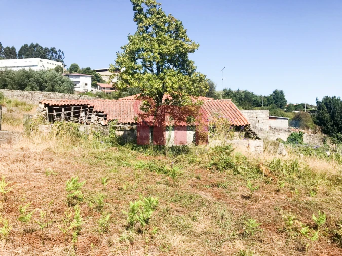 Terreno para Venda em Lordelo Foto 12