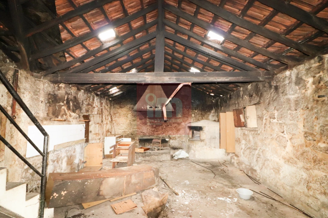 Quinta T0 para Venda em Selho (São Jorge) Foto 18