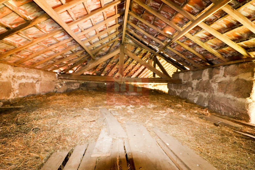 Quinta T0 para Venda em Selho (São Jorge) Foto 49