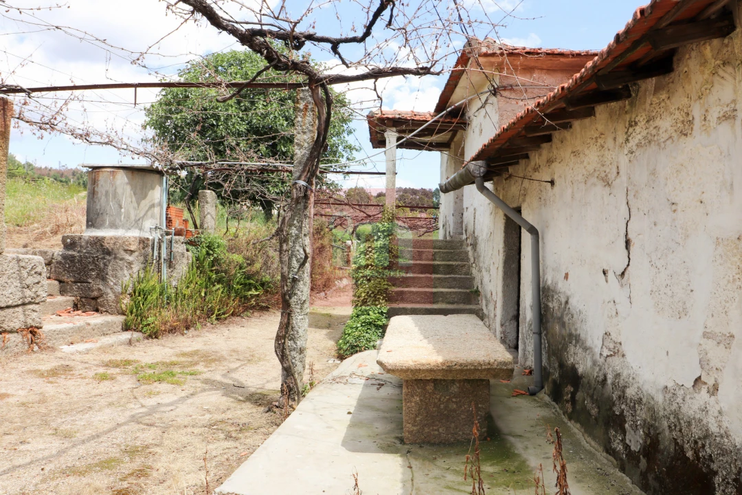 Quinta T0 para Venda em Selho (São Jorge) Foto 16