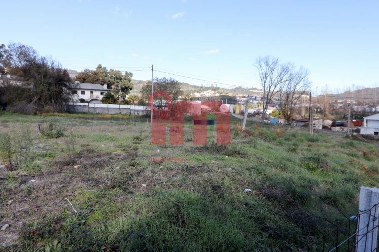 Terreno para Venda em Conde e Gandarela Foto 3