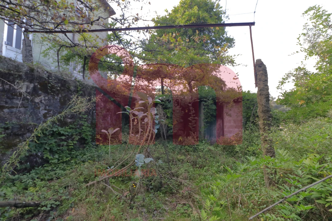 Moradia T5 para Venda em Bairro Foto 9