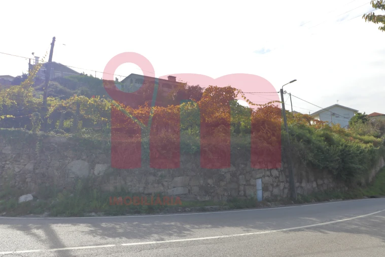 Terreno Misto para Venda em Bairro Foto 4