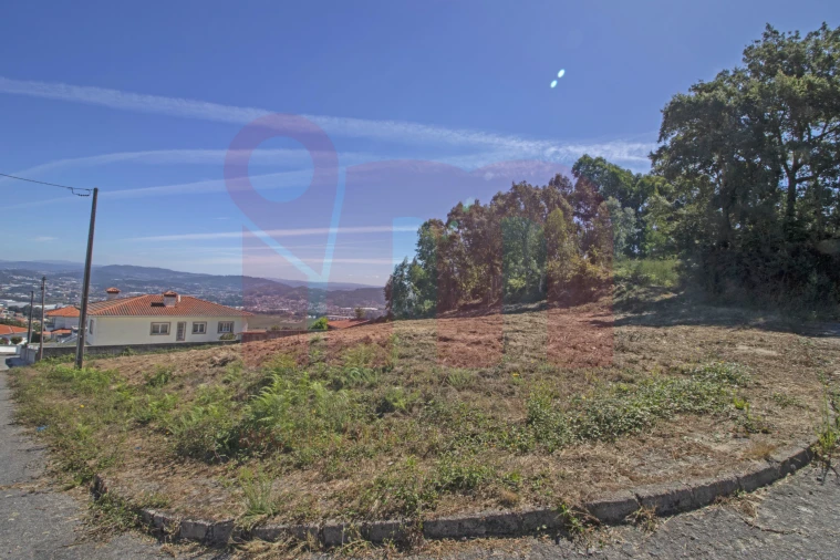 Terreno para Venda em Roriz Foto 6