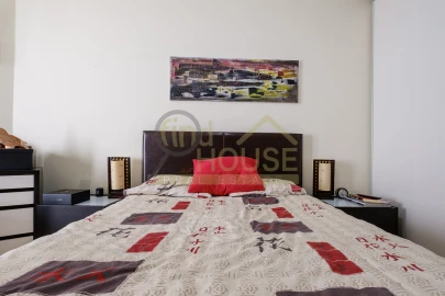 Apartamento T2 para Venda em Campolide