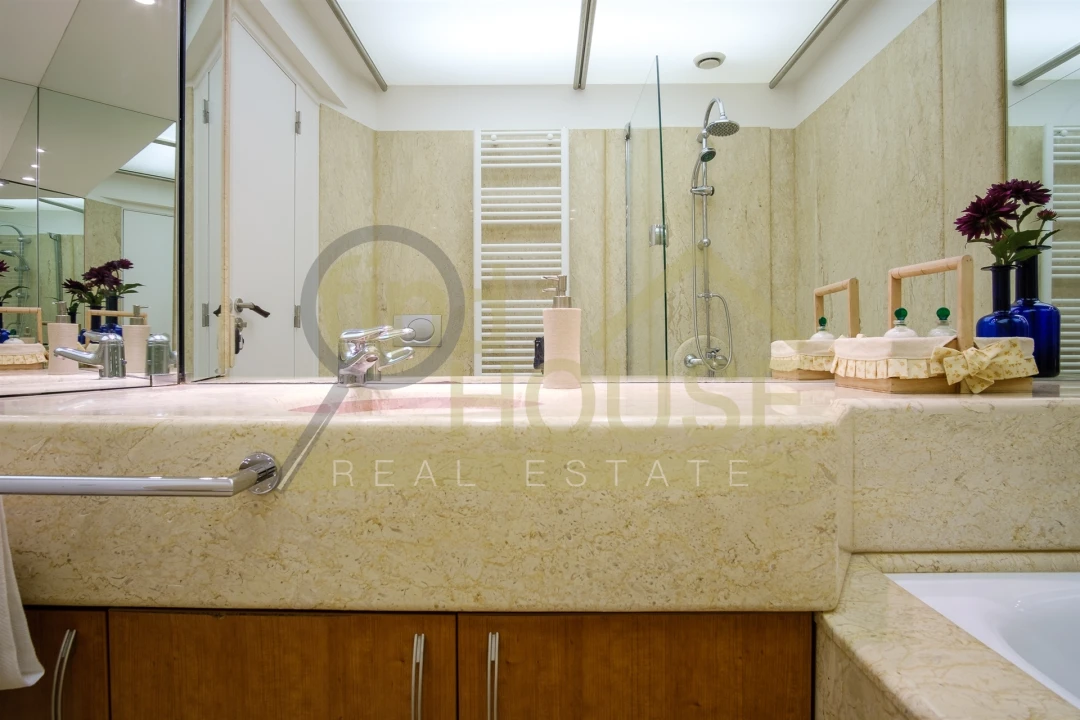 Apartamento T4 para Venda em Avenidas Novas Foto 15