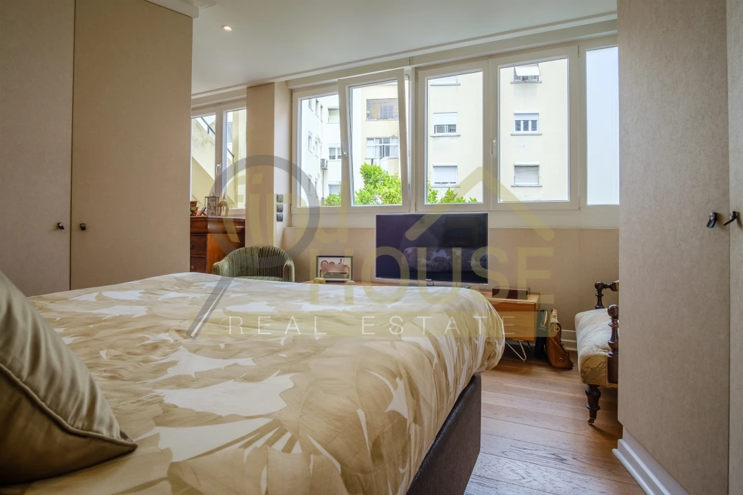 Apartamento T4 para Venda em Avenidas Novas Foto 37