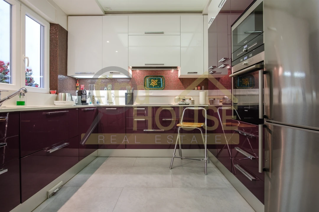 Apartamento T4 para Venda em Avenidas Novas Foto 10