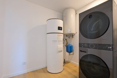 Moradia T4 para Venda em Carcavelos e Parede