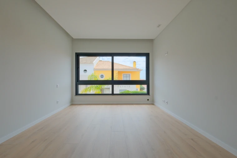 Moradia T4 para Venda em Carcavelos e Parede Foto 36