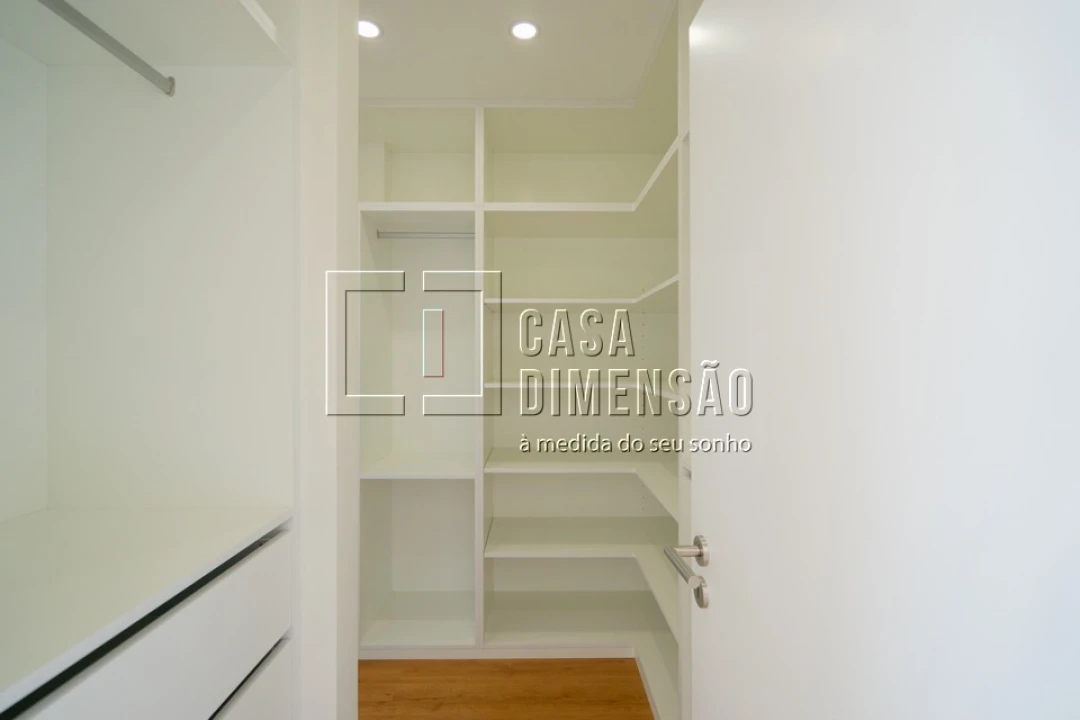 Moradia T4 para Venda em Charneca de Caparica e Sobreda Foto 45