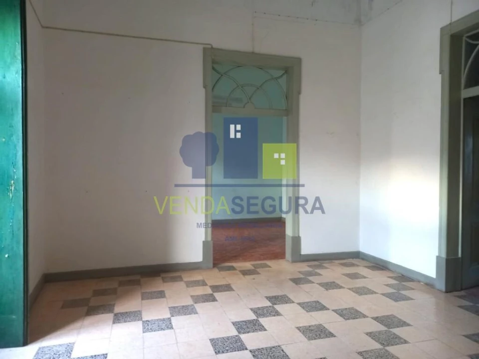 Moradia T5 para Venda em Safara e Santo Aleixo da Restauração Foto 7