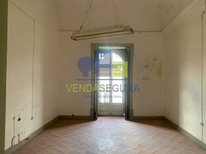 Moradia T5 para Venda em Safara e Santo Aleixo da Restauração Foto 17