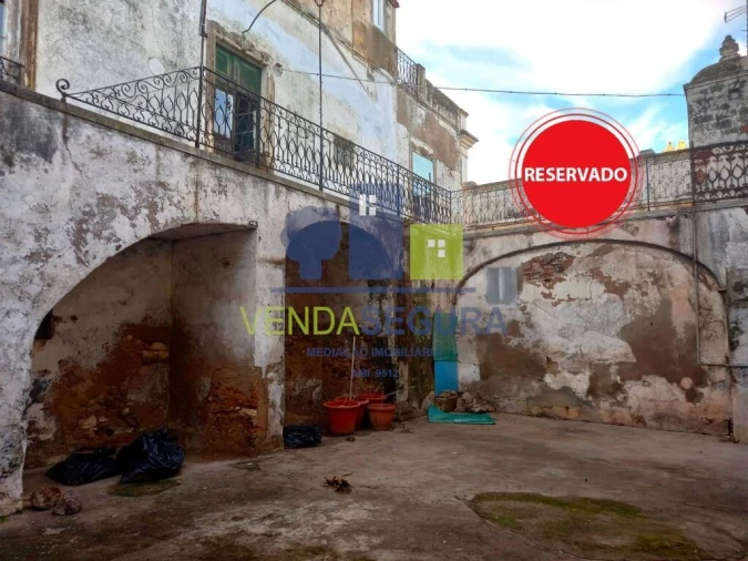 Moradia T5 para Venda em Safara e Santo Aleixo da Restauração Foto 1