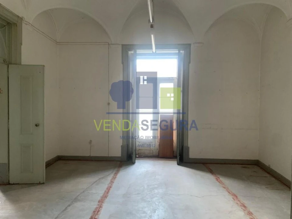 Moradia T5 para Venda em Safara e Santo Aleixo da Restauração Foto 8