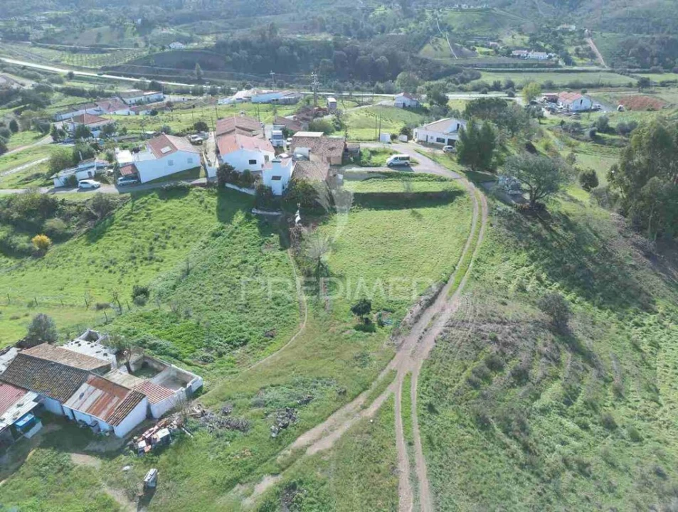 Moradia para Venda em São Marcos da Serra Foto 5