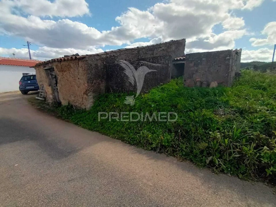 Moradia para Venda em São Marcos da Serra Foto 3