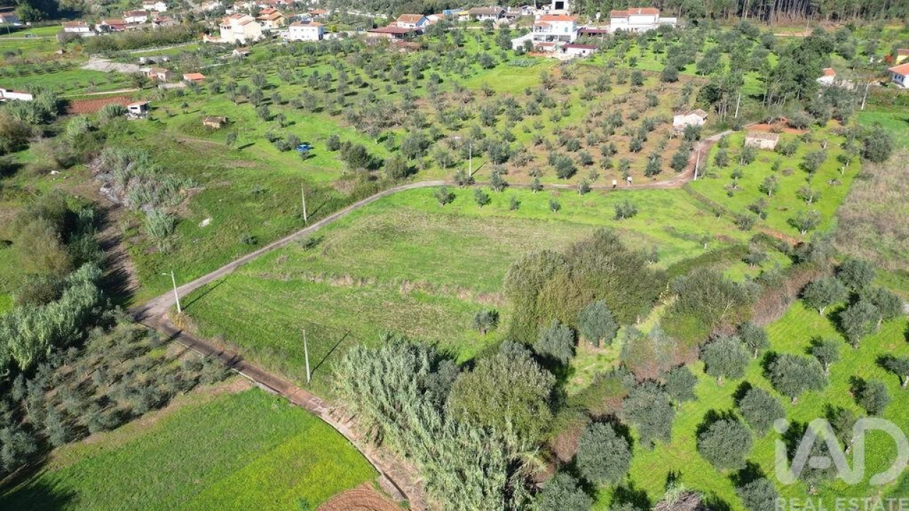 Terreno para Venda em Podentes Foto 9