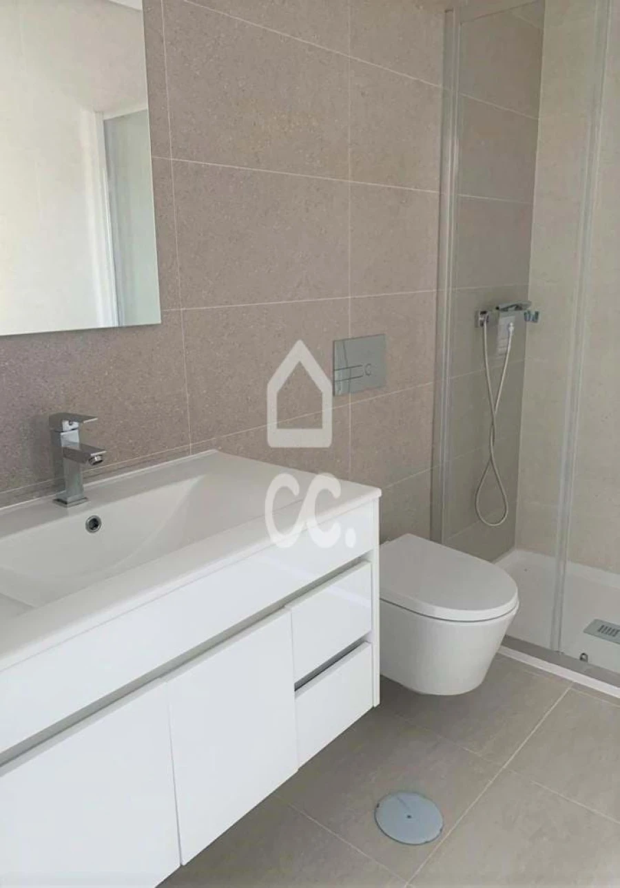Apartamento T3 para Venda em Corroios Foto 12