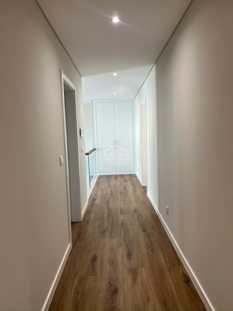 Moradia T4 para Venda em Funchal (Santa Maria Maior)