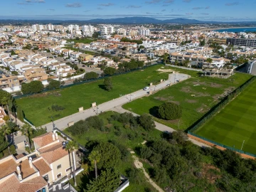 Terreno para Venda em Lagos (São Sebastião e Santa Maria)