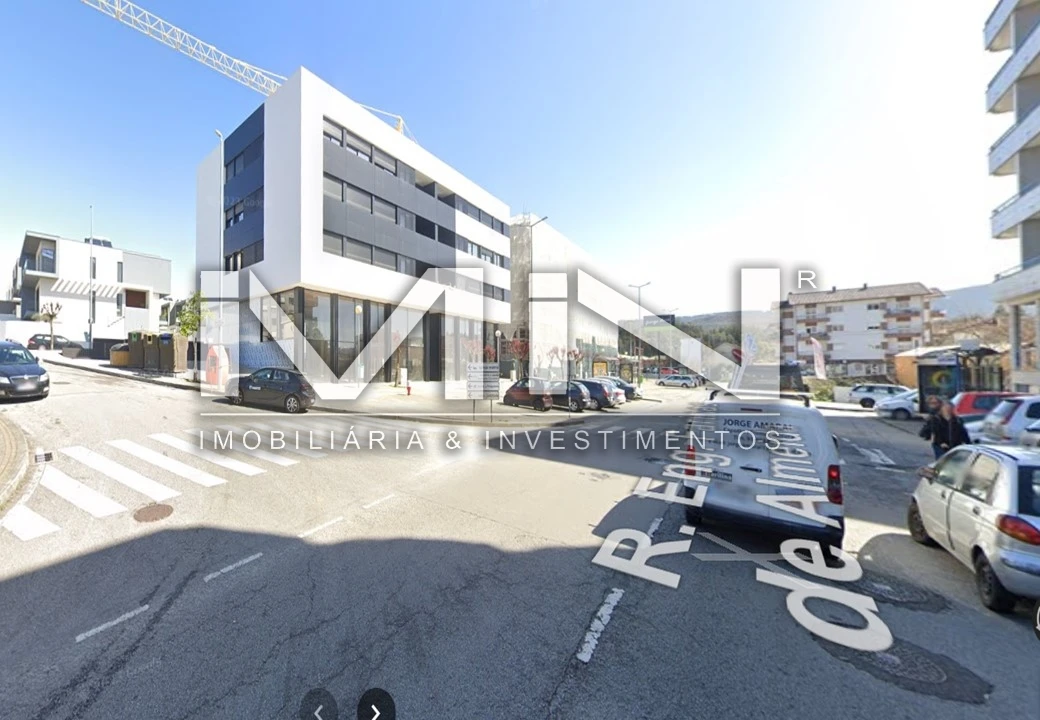 Loja para Venda em Fânzeres e São Pedro da Cova Foto 6