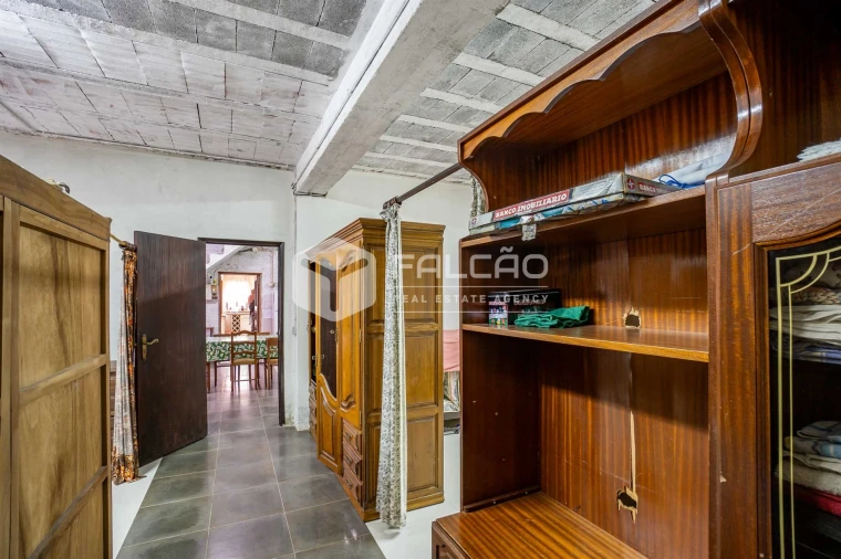 Moradia T4 para Venda em Cabeção Foto 24