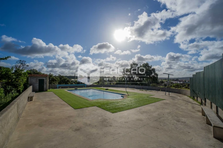 Moradia T4 para Venda em Cabeção Foto 69