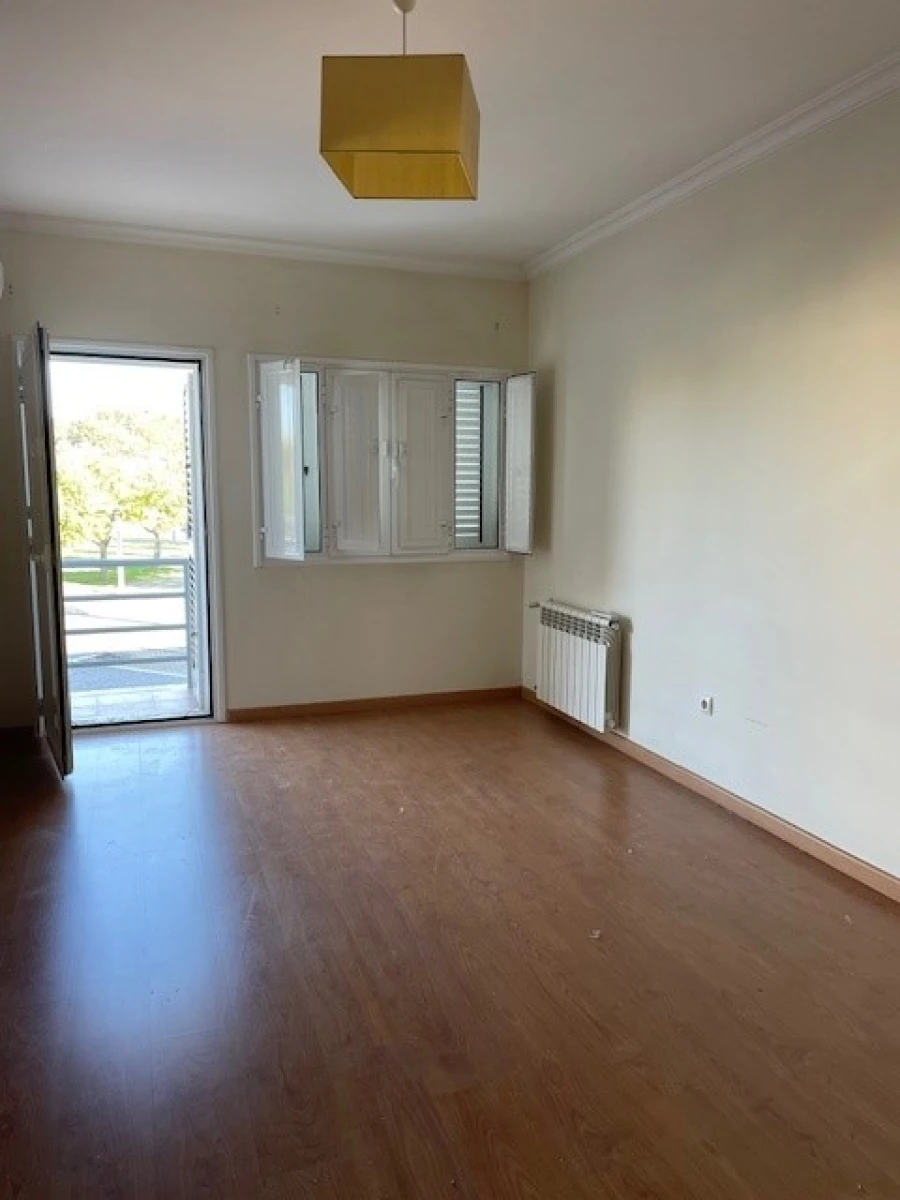 Apartamento T3 para Arrendamento em Ponte de Sor, Tramaga e Vale de Açor Foto 7